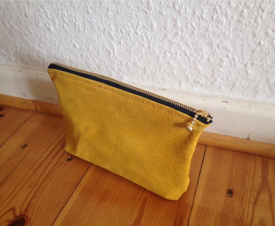 Mustard colored leather pouch is available again!